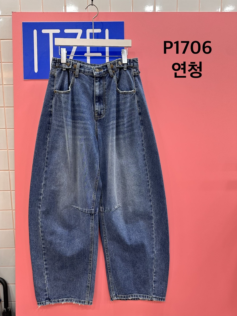 ITZEL東大門實拍女裝新品人氣真品熱賣時尚推薦休閑牛仔褲ITZEL牛仔褲圖色1