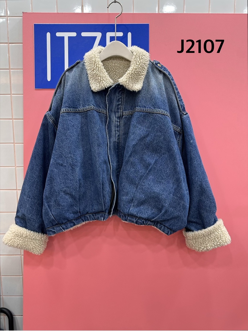 ITZEL東大門實拍女裝新品推薦休閑人氣熱賣時尚真品夾克加絨ITZEL夾克圖色1