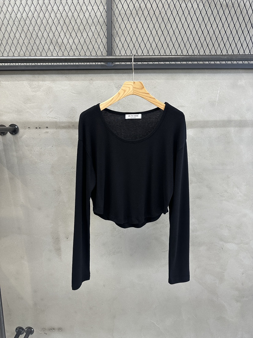 ON THE MODE東大門實拍女士新款時尚休閑人氣長袖T恤氨綸ON THE MODE長袖T恤圖色1