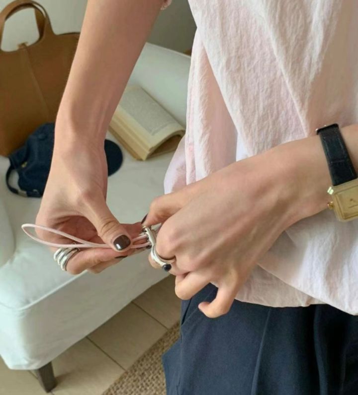STAY HERE東大門代購女裝新品人氣真品時尚推薦衛衣運動STAY HERE-2件起衛衣