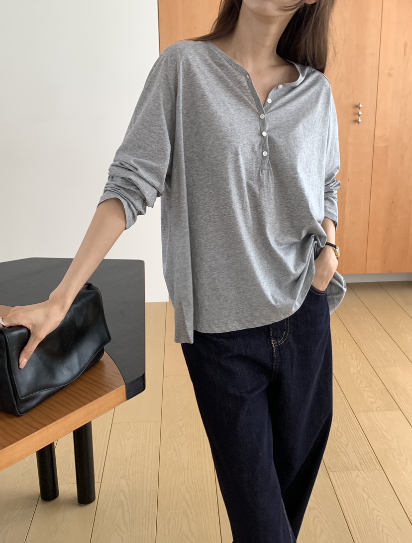 NOTICE東大門直郵女裝新款推薦人氣真品休閑時尚長袖T恤寬松NOTICE長袖T恤