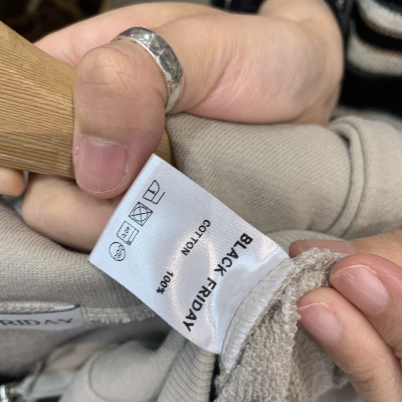 BLACKFRIDAY韓國代購女裝新款熱賣真品推薦時尚休閑人氣衛衣BLACK FRIDAY衛衣