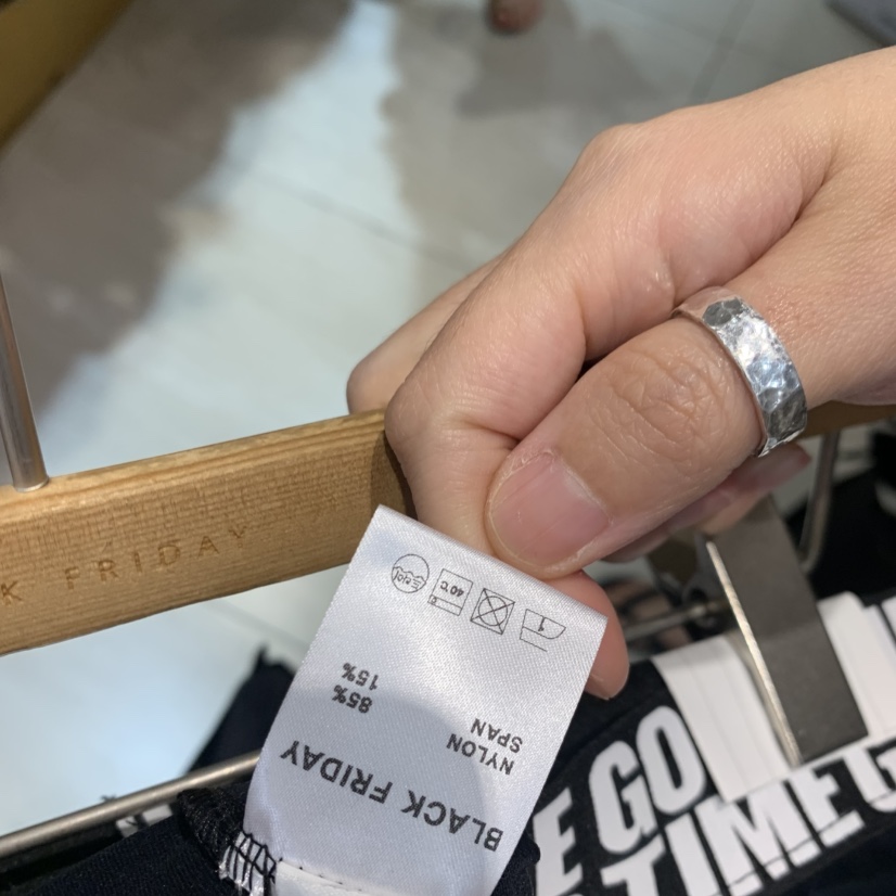 BLACKFRIDAY東大門代購女士新品熱賣時尚推薦打底褲鯊魚褲BLACK FRIDAY打底褲/鯊魚褲