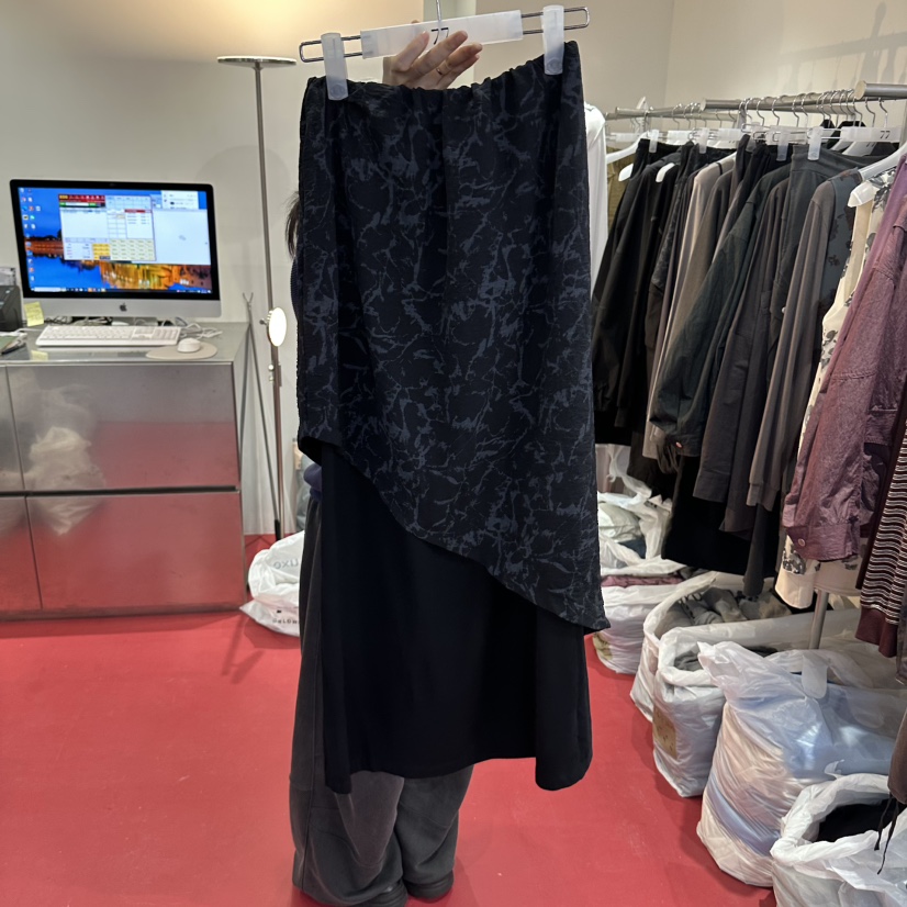 77韓國直郵女士新品休閑熱賣時尚人氣推薦真品長裙77長裙圖色2黑色