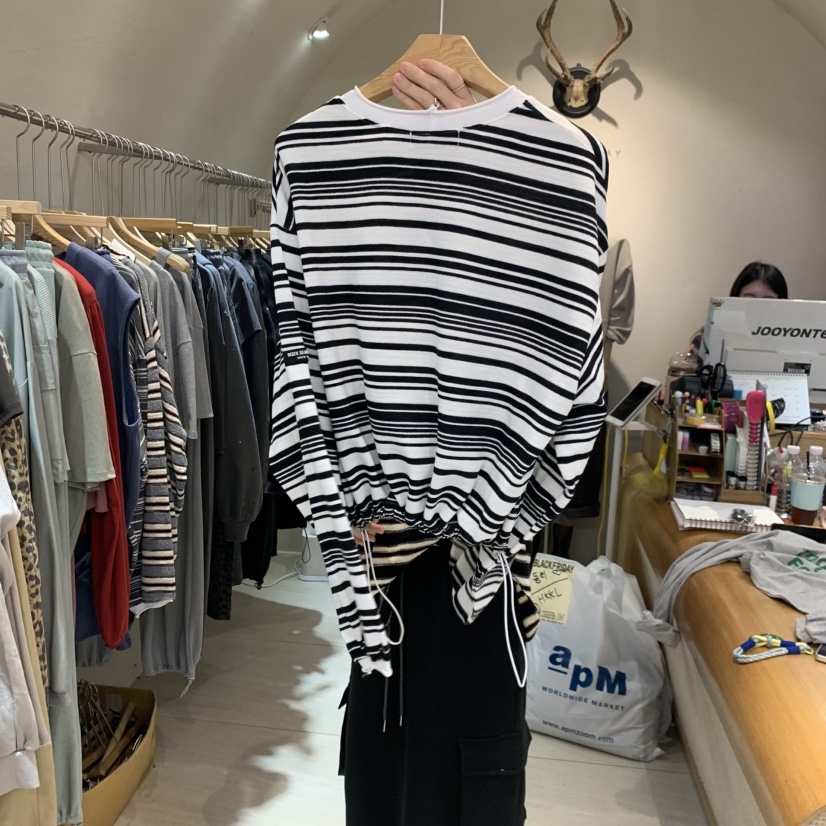 BLACKFRIDAY東大門直郵女裝新款人氣時尚熱賣推薦長袖T恤BLACK FRIDAY長袖T恤
