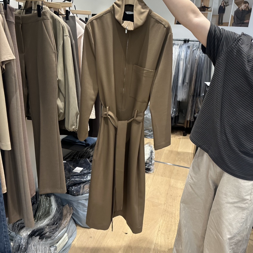 aube nunt東大門直郵女裝新款時尚人氣推薦連衣裙OPS含腰帶aube nunt連衣裙圖色1