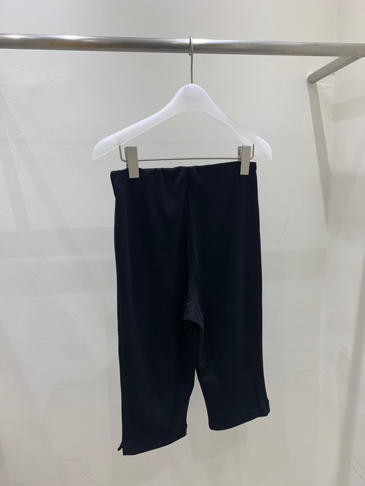GOBSLMURI-곱슬머리-T東大門直郵女士新品休閑短褲七分褲開衩GOBSLMURI-2件起短褲