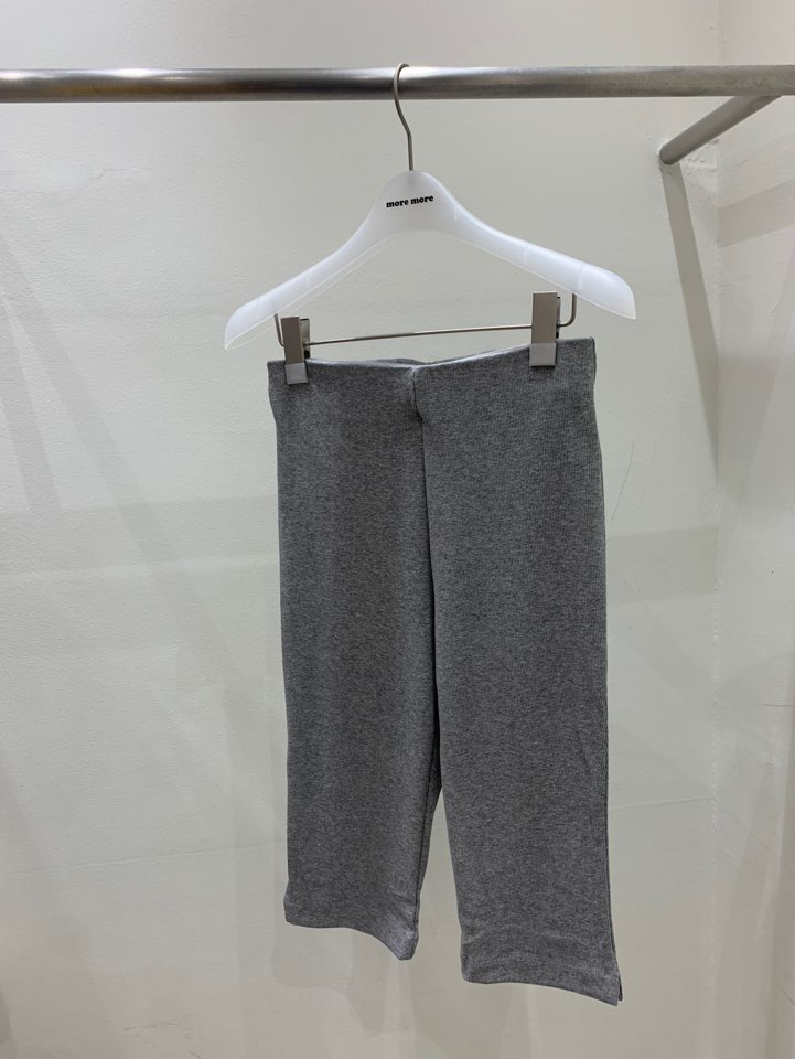 GOBSLMURI-곱슬머리-T東大門直郵女士新品休閑短褲七分褲開衩GOBSLMURI-2件起短褲圖色1