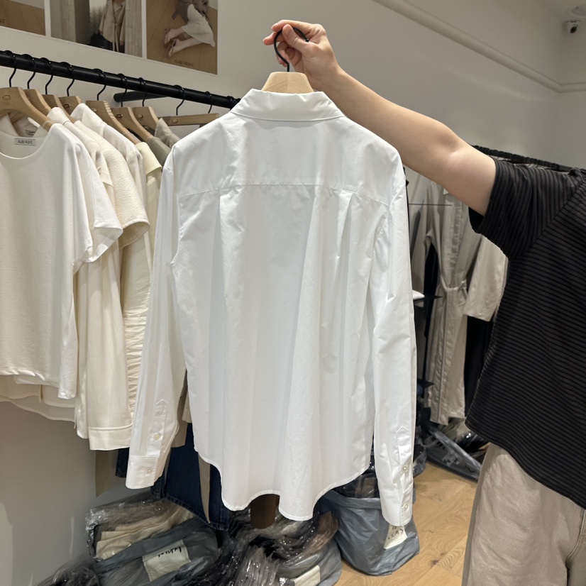 aube nunt東大門直郵女裝新品時尚熱賣真品推薦襯衫蕾絲衫aube nunt襯衫/蕾絲衫