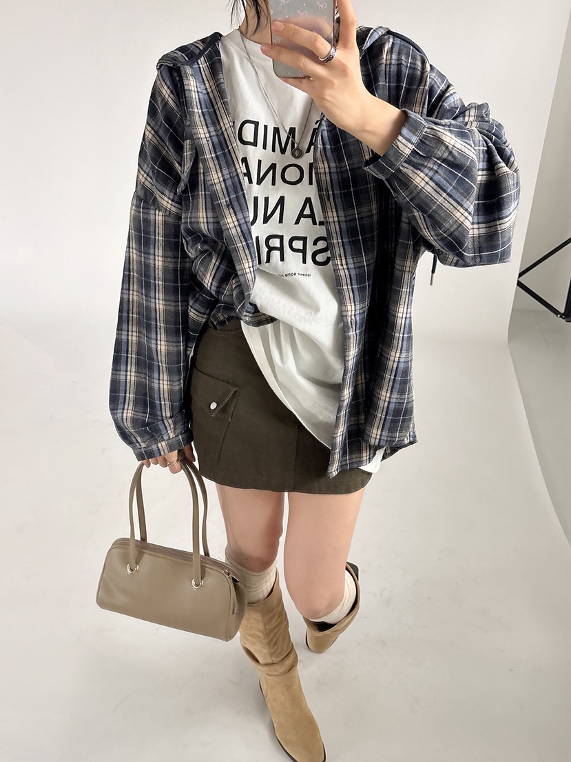 LATTE-P東大門代購女裝新品時尚真品推薦熱賣襯衫蕾絲衫LATTE-P襯衫/蕾絲衫