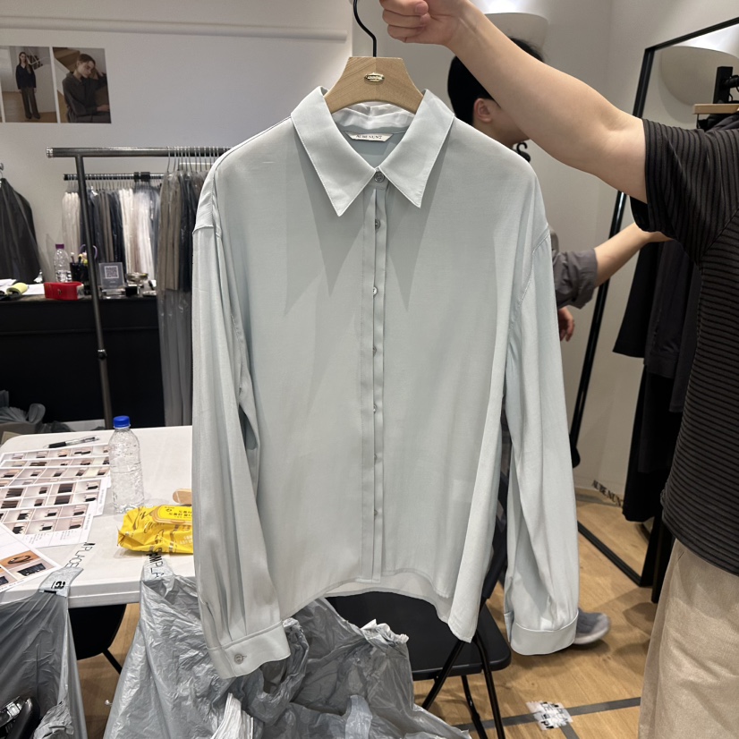 aube nunt東大門直郵女裝新品推薦熱賣時尚人氣襯衫蕾絲衫aube nunt襯衫/蕾絲衫圖色4藍色