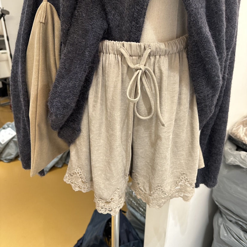 DE VENTI東大門代購女裝新款推薦人氣時尚熱賣真品休閑短褲DE VENTI短褲圖色2