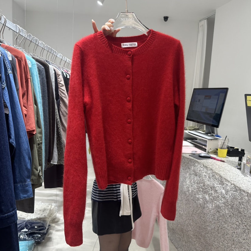 NEROLI 36東大門實拍女裝新品時尚人氣熱賣真品針織衫紐扣NEROLI 36針織衫圖色3