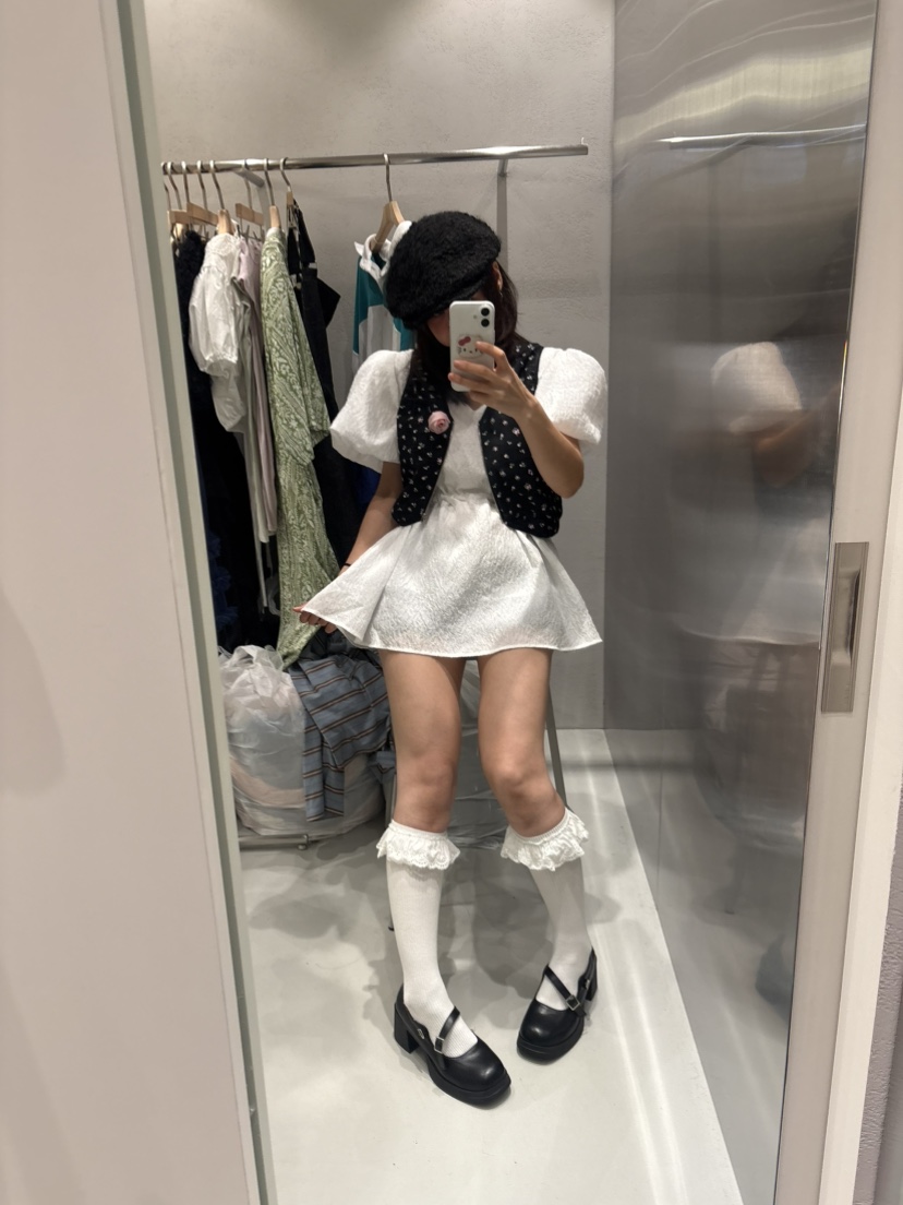 PLATFORM-L東大門實拍女裝新款時尚推薦真品熱賣馬甲花朵PLATFORM-L馬甲