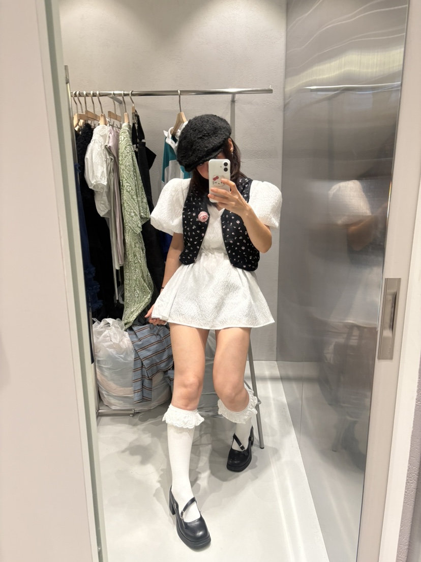 PLATFORM-L東大門實拍女裝新款時尚推薦真品熱賣馬甲花朵PLATFORM-L馬甲