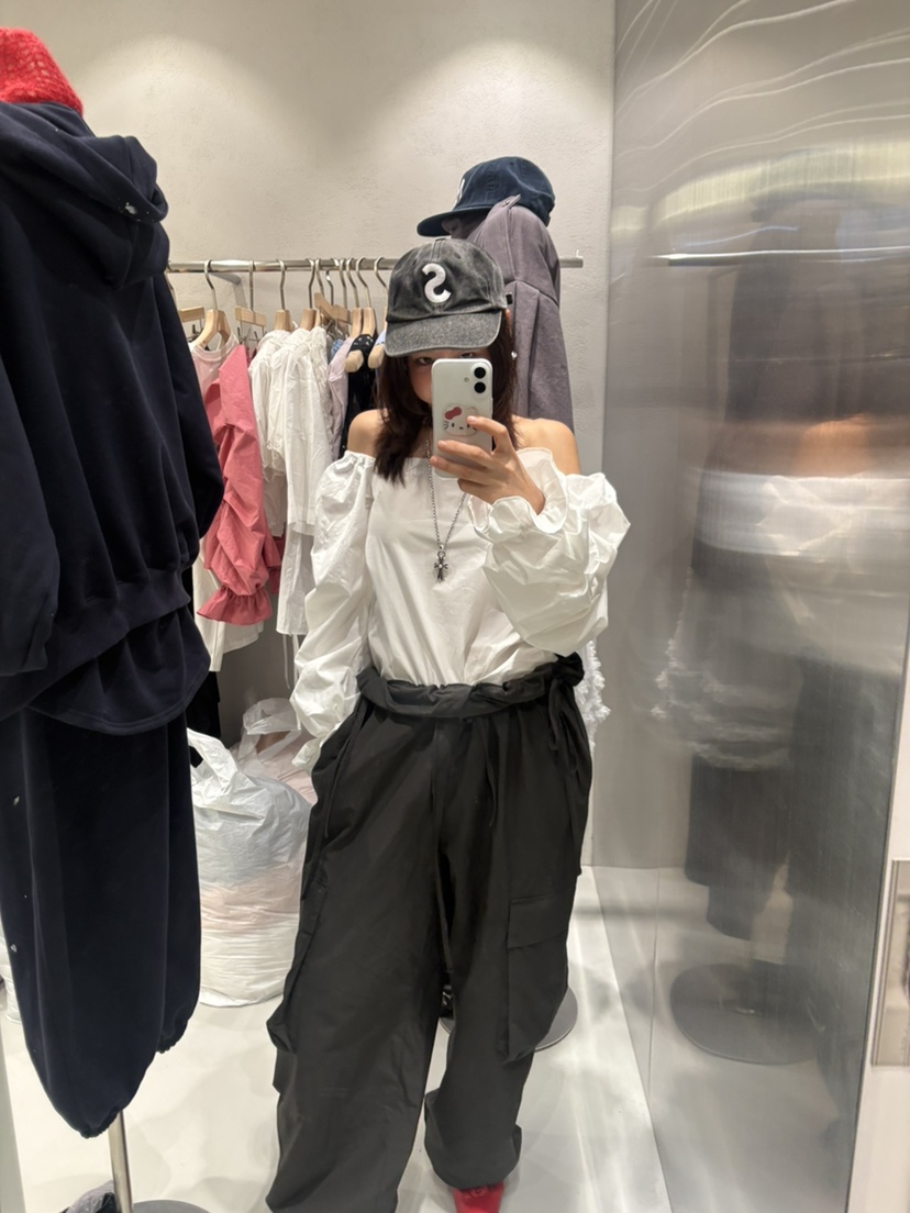PLATFORM-L韓國代購女士新款熱賣真品人氣時尚襯衫蕾絲衫PLATFORM-L襯衫/蕾絲衫
