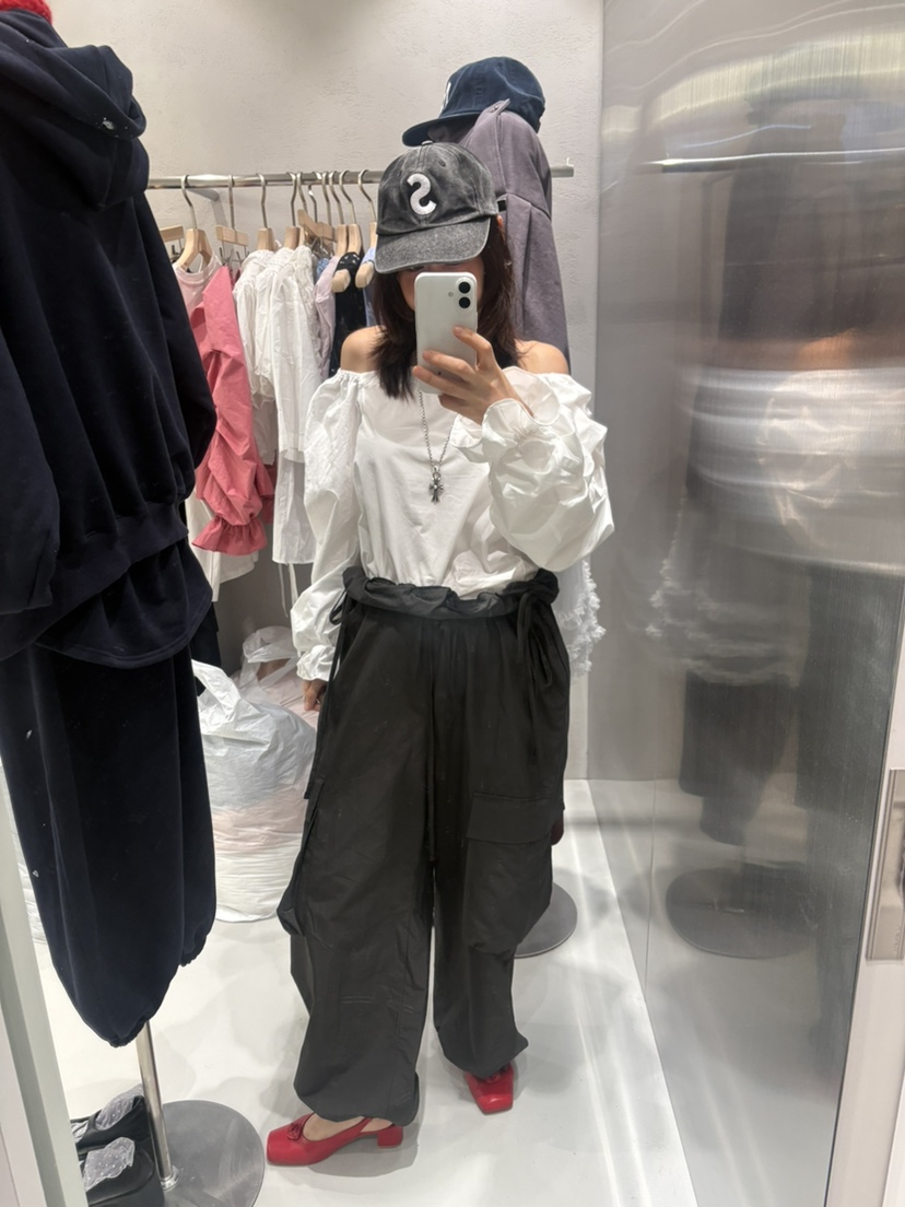PLATFORM-L韓國代購女士新款熱賣真品人氣時尚襯衫蕾絲衫PLATFORM-L襯衫/蕾絲衫