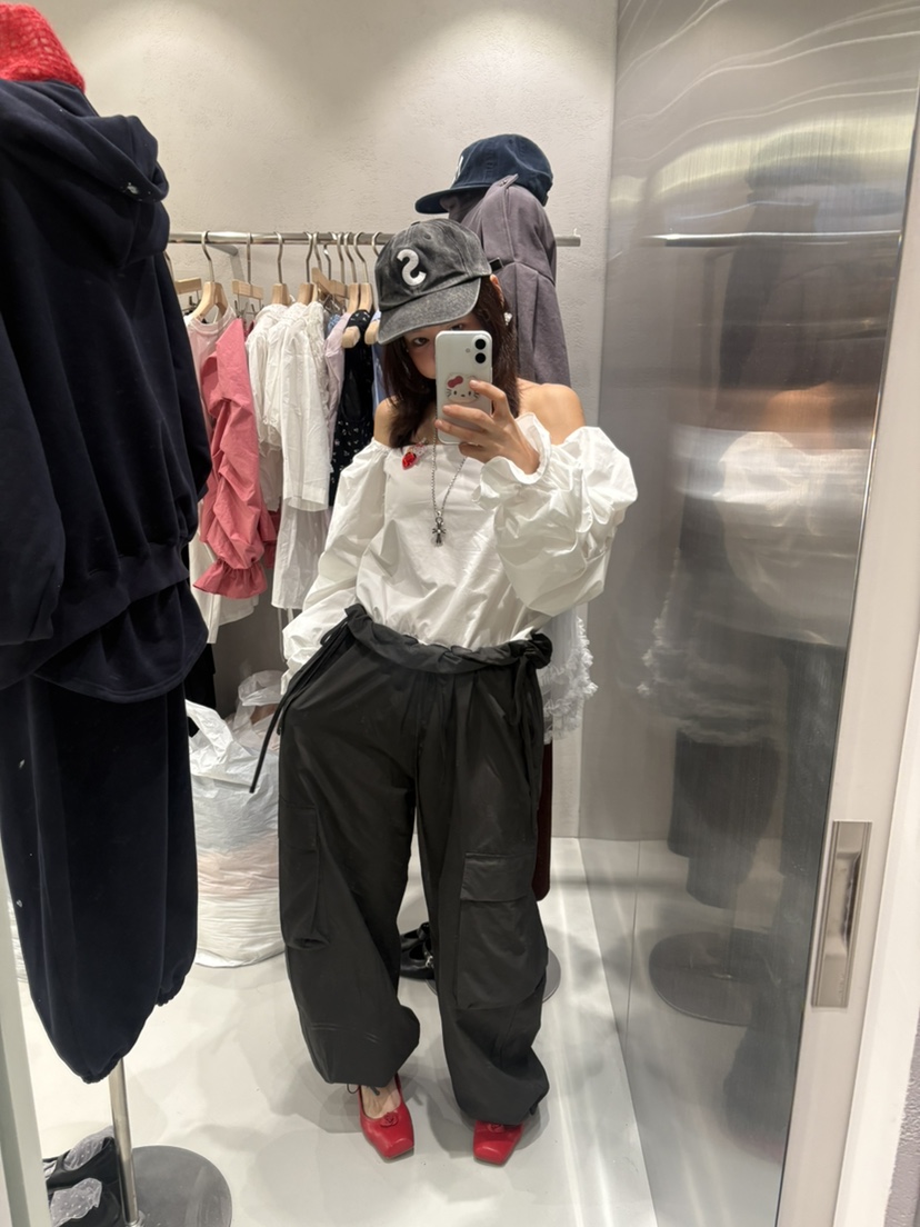 PLATFORM-L韓國代購女士新款熱賣真品人氣時尚襯衫蕾絲衫PLATFORM-L襯衫/蕾絲衫