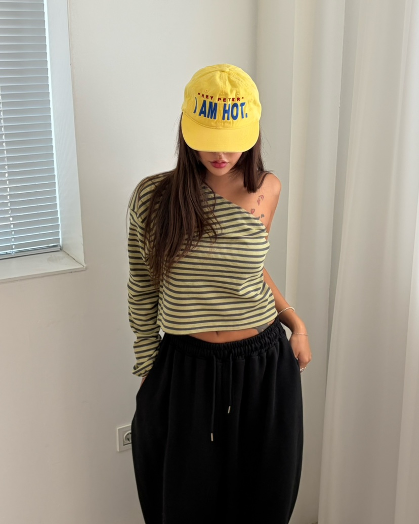 TIPSY東大門實拍女士新款時尚熱賣人氣推薦長袖T恤不對稱TIPSY長袖T恤