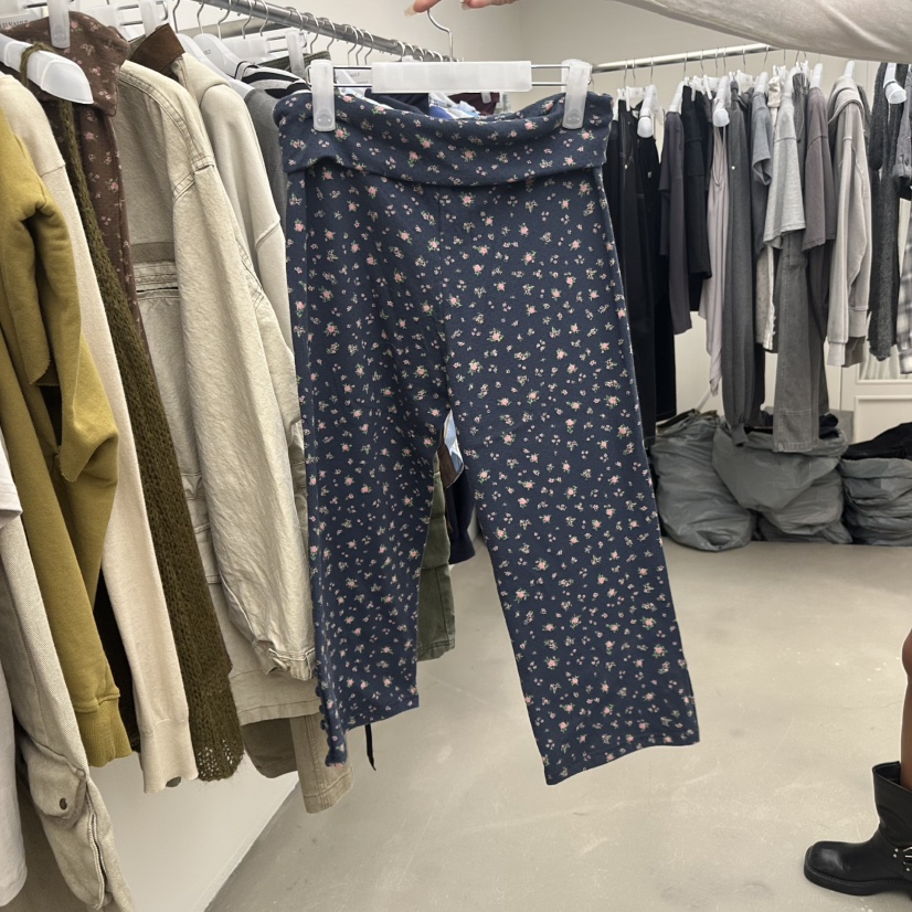 R U VAULT東大門代購女裝新品時尚推薦休閑熱賣真品休閑褲R U VAULT休閑褲
