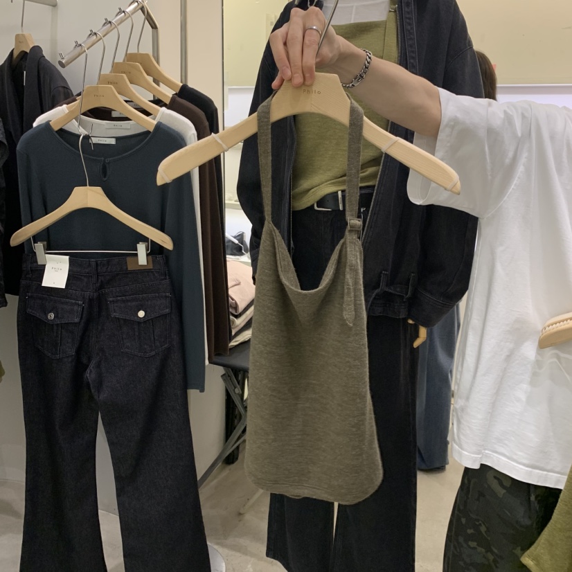 PHILO東大門直郵女裝新品熱賣人氣休閑時尚推薦真品吊帶背心PHILO吊帶/背心圖色1卡其
