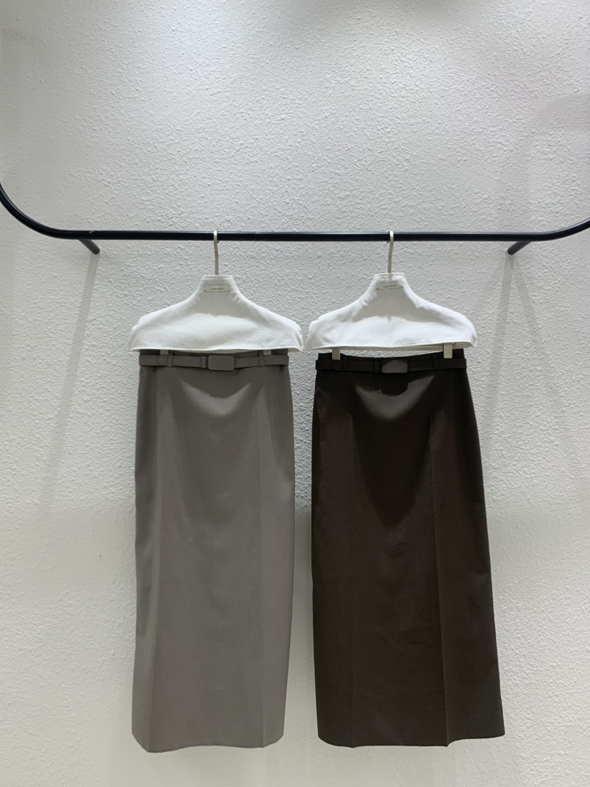 LUCY SALON韓國代購女裝新款時尚休閑熱賣推薦人氣真品長裙LUCY SALON長裙