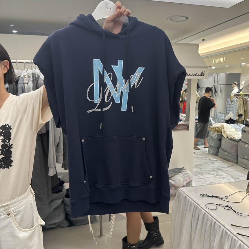 R U VAULT韓國直郵女裝新款熱賣時尚真品休閑人氣推薦衛衣R U VAULT衛衣圖色3