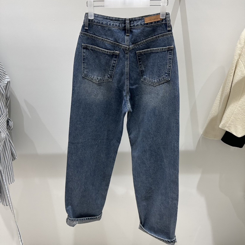LOW MOMENT東大門代購女裝新品熱賣時尚真品人氣休閑牛仔褲LOW MOMENT牛仔褲