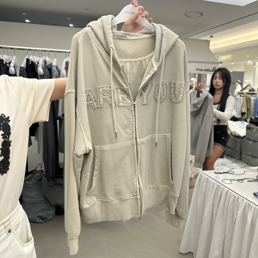 R U VAULT東大門代購女裝新款人氣時尚休閑熱賣推薦衛衣R U VAULT衛衣圖色2
