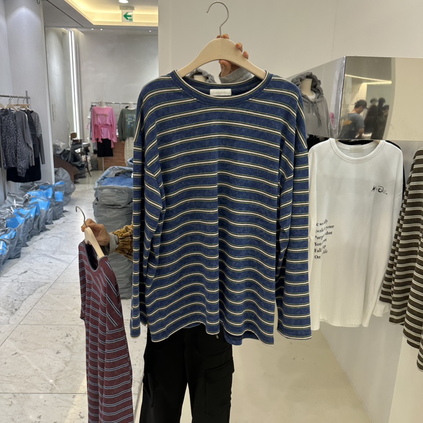 NEEEEDS韓國直郵女士新品人氣熱賣真品時尚休閑長袖T恤條紋NEEEEDS長袖T恤圖色2