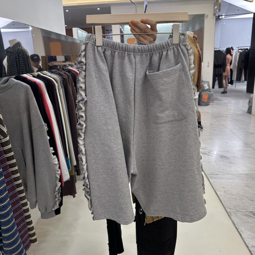 NEEEEDS韓國直郵女士新品真品時尚休閑推薦熱賣人氣短褲NEEEEDS短褲