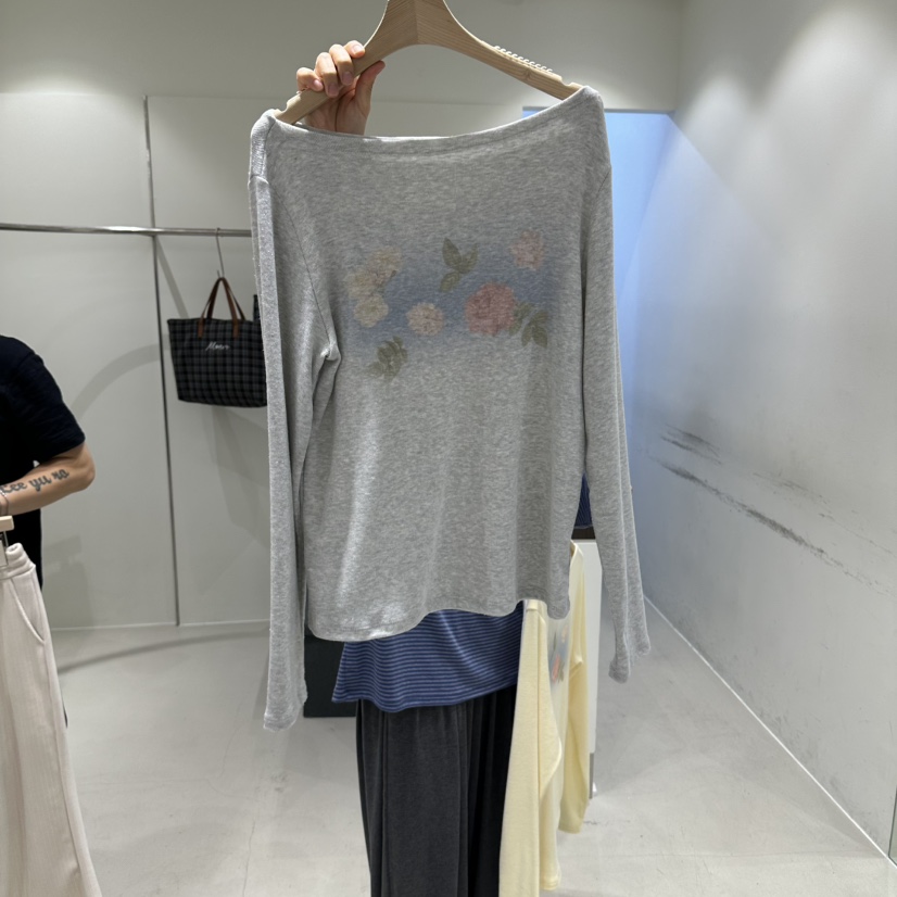 MMOO韓國直郵女士新品真品熱賣休閑人氣時尚推薦長袖T恤船領MMOO長袖T恤圖色3