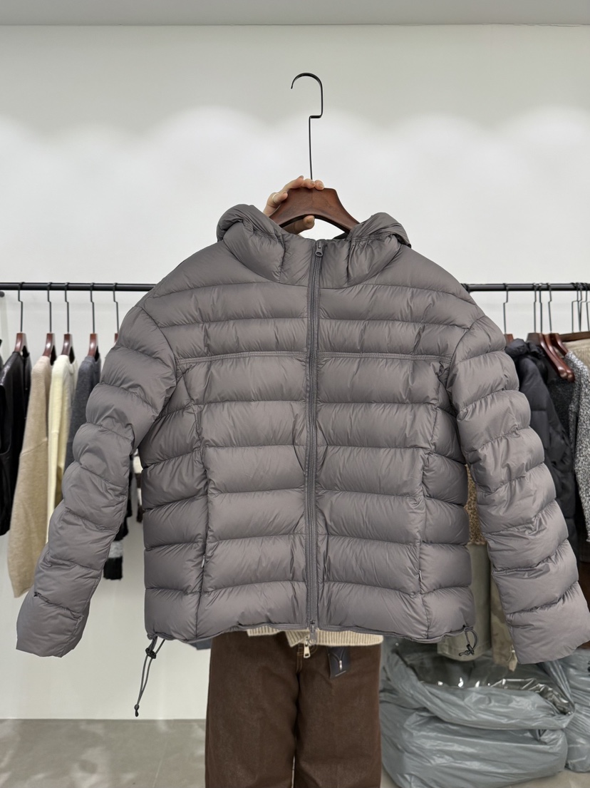 WATER MELON東大門直郵女裝新品推薦短款羽絨服填充鴨絨WATER MELON短款羽絨服圖色3