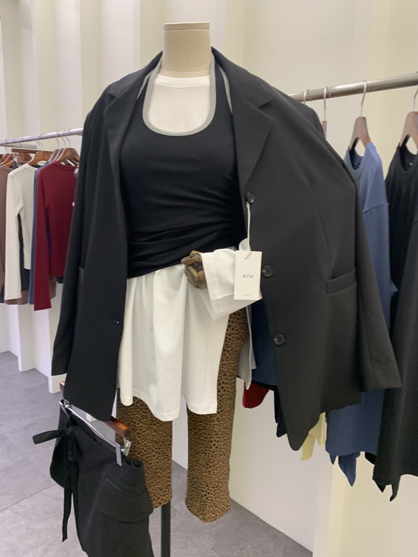 A I M東大門直郵女士新品熱賣時尚休閑真品人氣推薦套裝A I M套裝