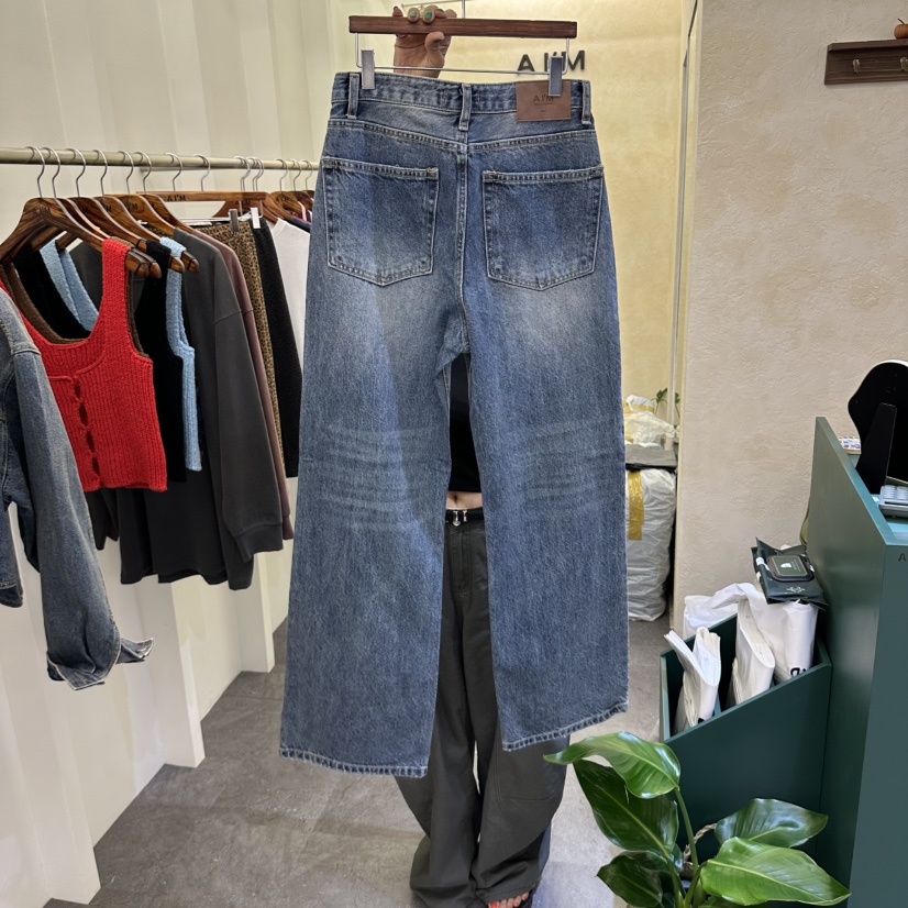 A I M東大門代購女裝新品推薦時尚熱賣真品休閑人氣牛仔褲A I M牛仔褲