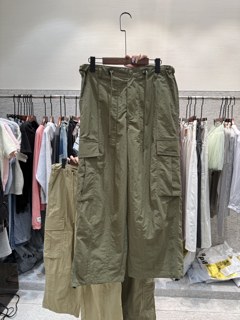 WATER MELON東大門實拍女裝新款時尚休閑人氣休閑褲刺繡WATER MELON休閑褲圖色3