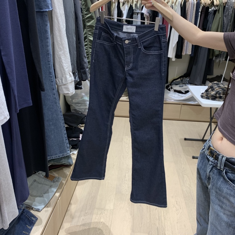 MONROE韓國代購女士新品推薦休閑熱賣真品牛仔褲不褪色口袋MONROE牛仔褲圖色1