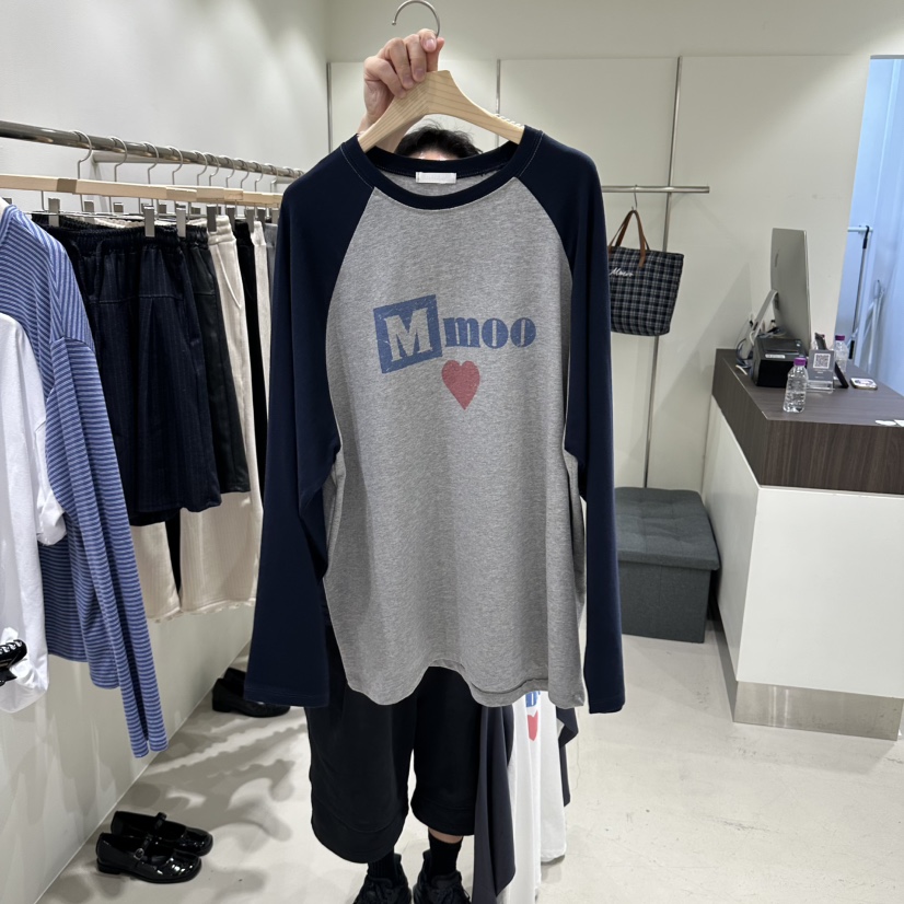 MMOO東大門實拍女士新品時尚人氣熱賣推薦真品長袖T恤插肩袖MMOO長袖T恤圖色2
