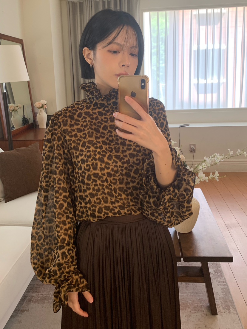 FABRIC韓國直郵女裝新品時尚推薦休閑襯衫蕾絲衫荷葉邊高領FABRIC襯衫/蕾絲衫
