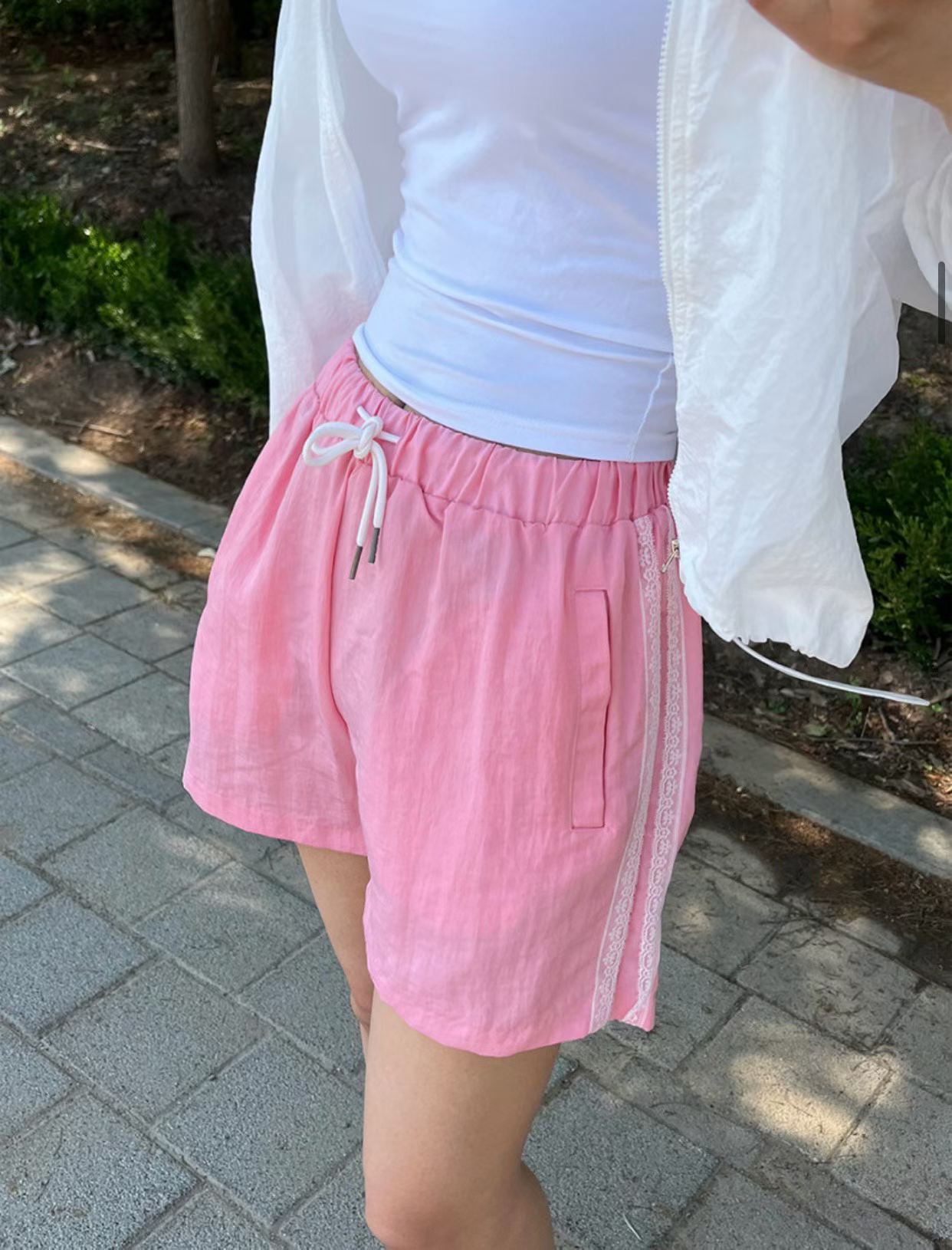 WAYBETTER東大門代購女裝新品推薦時尚熱賣人氣真品短褲蕾絲WAYBETTER短褲圖色1