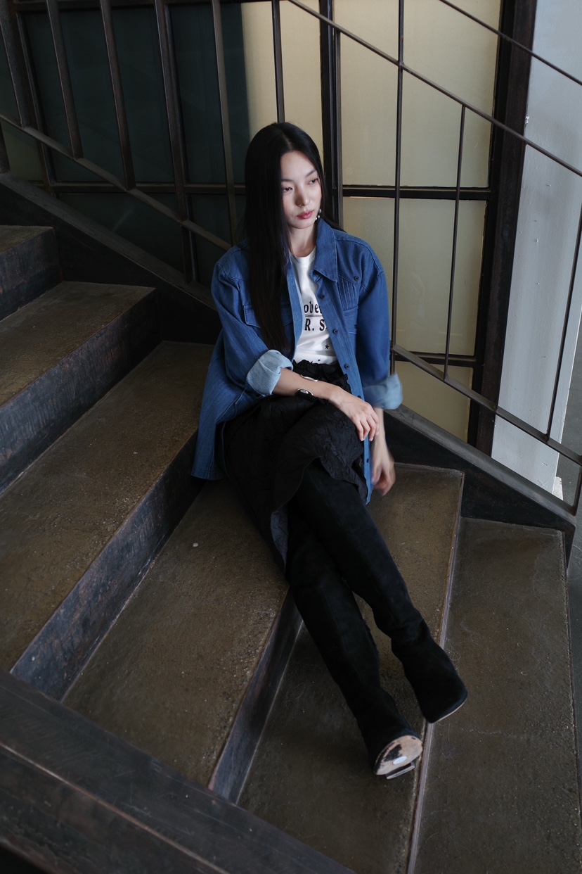SOLD OUT東大門實拍女士新品推薦真品休閑襯衫蕾絲衫褶裥SOLD OUT襯衫/蕾絲衫