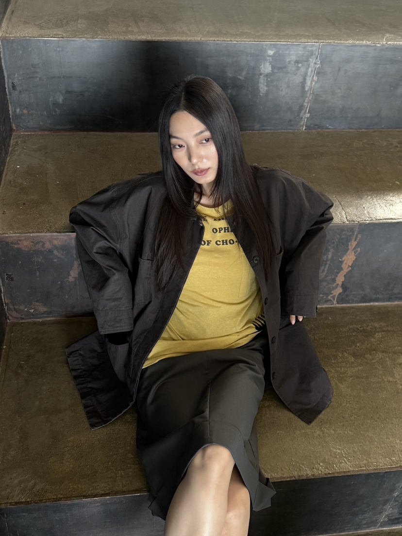 SOLD OUT東大門實拍女士新款真品熱賣休閑時尚推薦人氣T恤SOLD OUTT恤