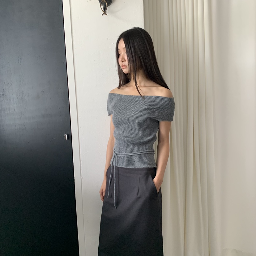 MOMENT東大門代購女裝新款時尚熱賣針織衫不含圍巾含腰繩MOMENT/RECOVER針織衫