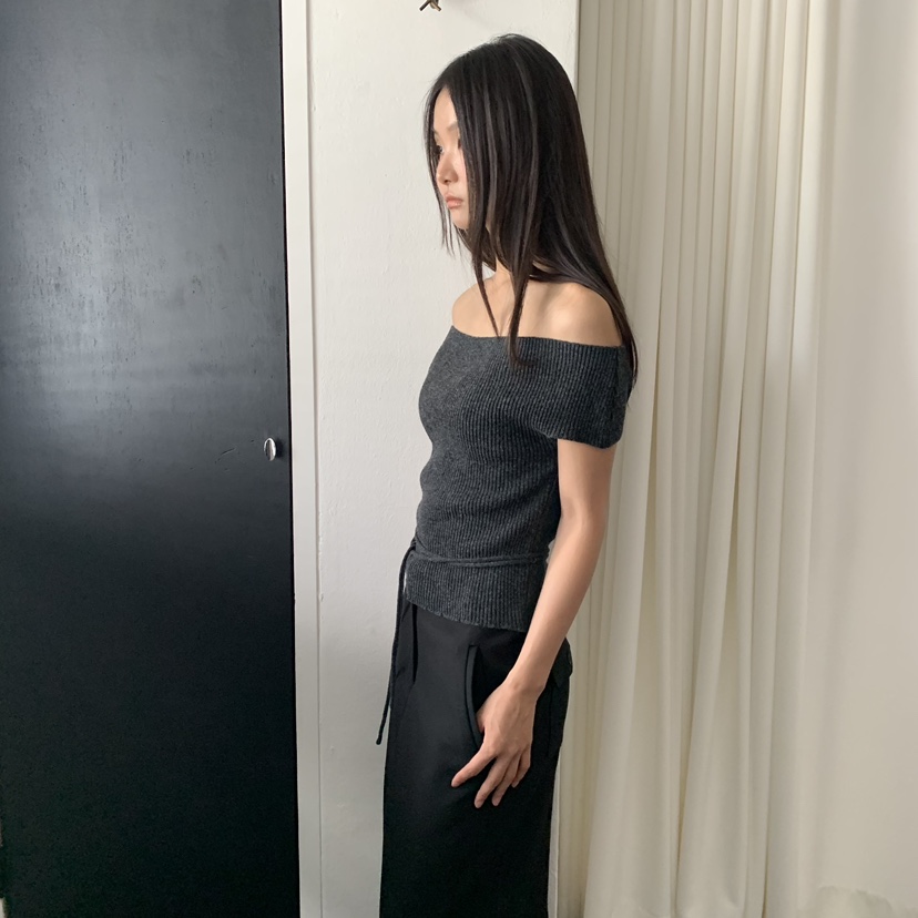 MOMENT東大門代購女裝新款時尚熱賣針織衫不含圍巾含腰繩MOMENT/RECOVER針織衫