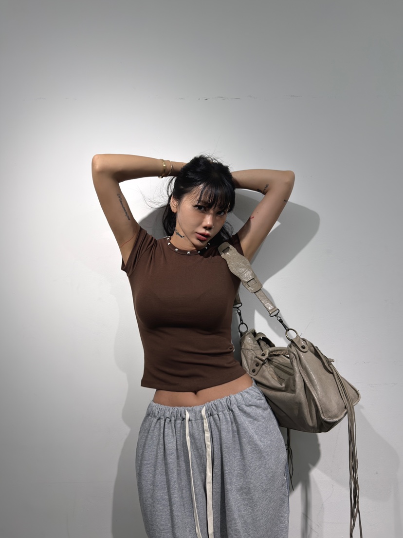ABBEYLEE東大門代購女士新款真品推薦時尚休閑人氣T恤修身ABBEYLEET恤圖色5