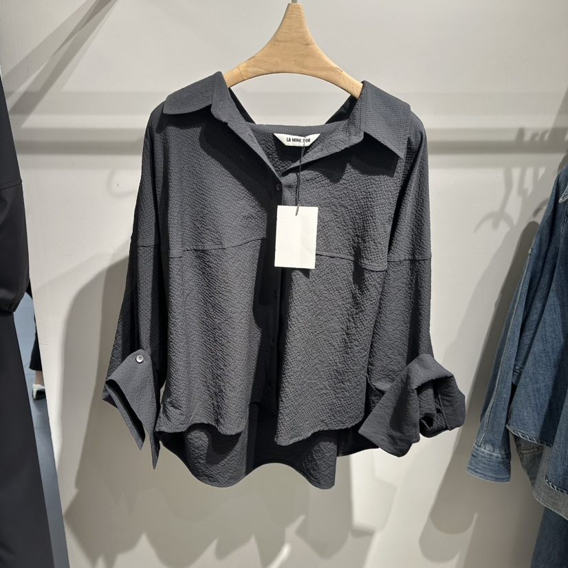 LAMINEDOR韓國代購女裝新品熱賣真品推薦時尚人氣襯衫蕾絲衫LA MINE DOR襯衫/蕾絲衫圖色2墨色