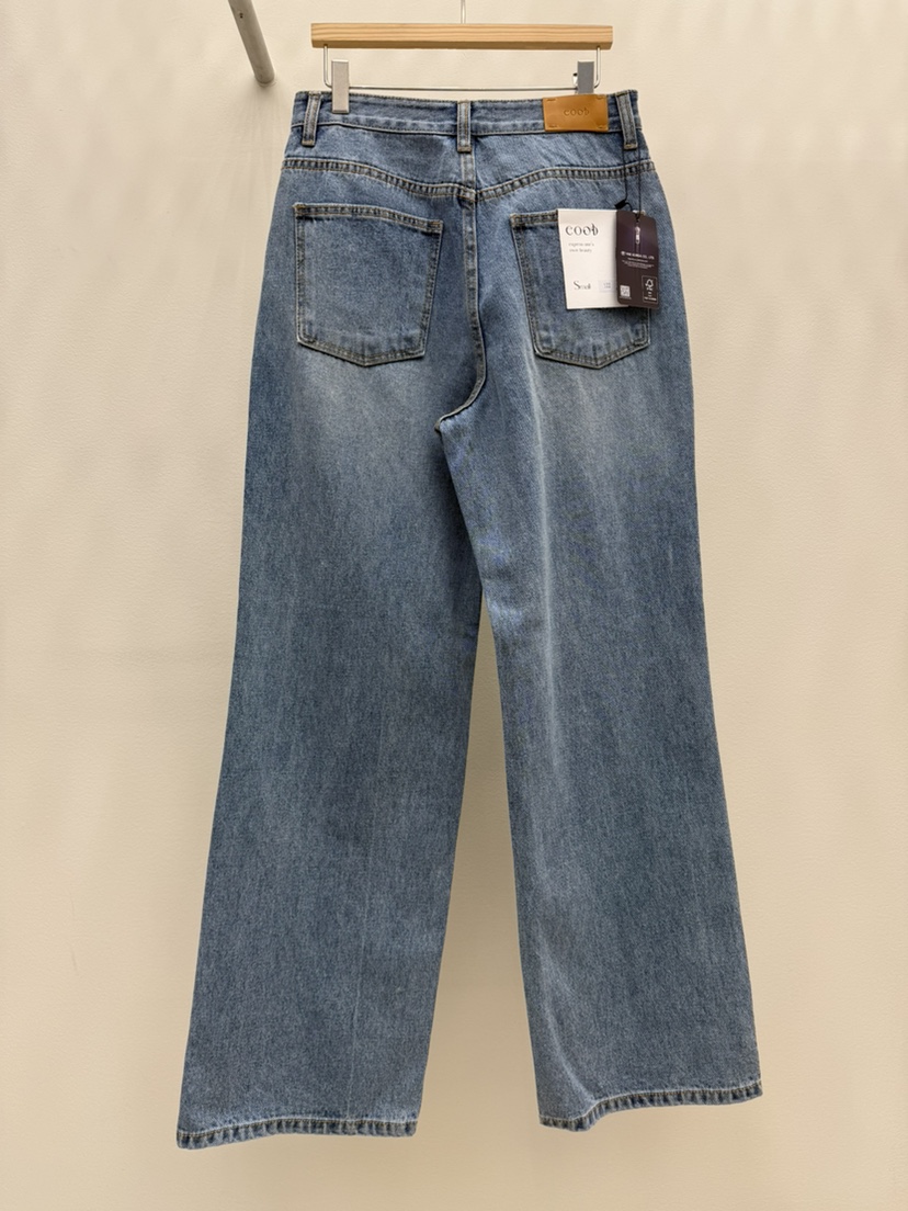 EOOB/LAMEREI東大門實拍女裝新品熱賣牛仔褲直筒牛仔長款EOOB/LAMEREI牛仔褲
