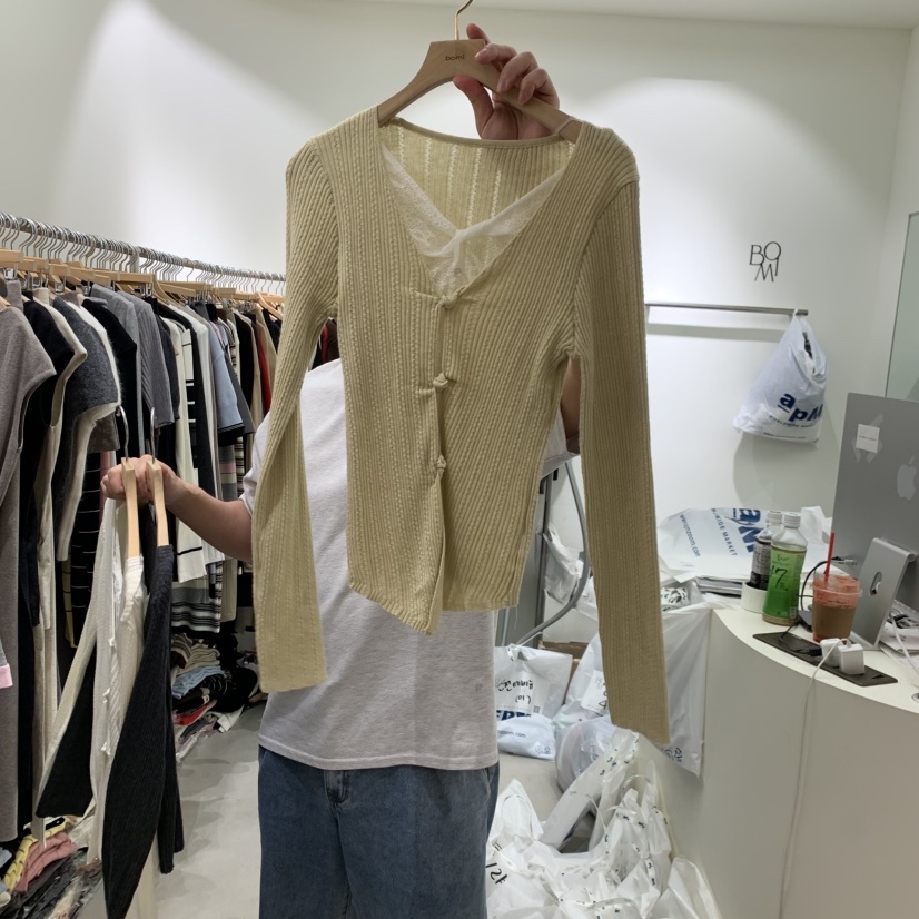BY BOMI韓國代購女裝新品推薦休閑長袖T恤假兩件蕾絲開衫BY BOMI長袖T恤圖色2