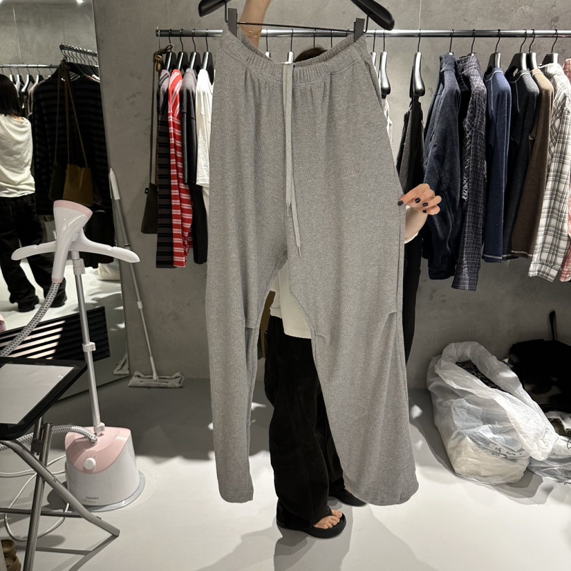 BALLOW STUDIO東大門實拍女士新品推薦人氣休閑褲華夫格BALLOW STUDIO休閑褲圖色2
