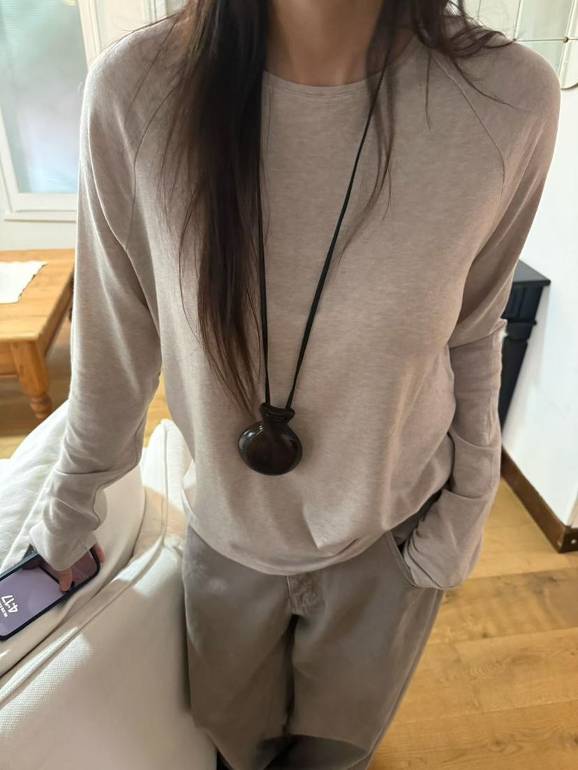 TUG東大門實拍女裝新品時尚休閑真品長袖T恤不含配飾插肩袖TUG長袖T恤圖色3米